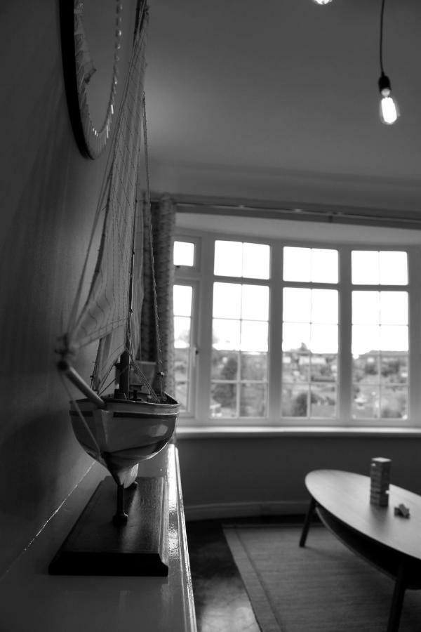 איסטלי Kings Field Maisonette מראה חיצוני תמונה