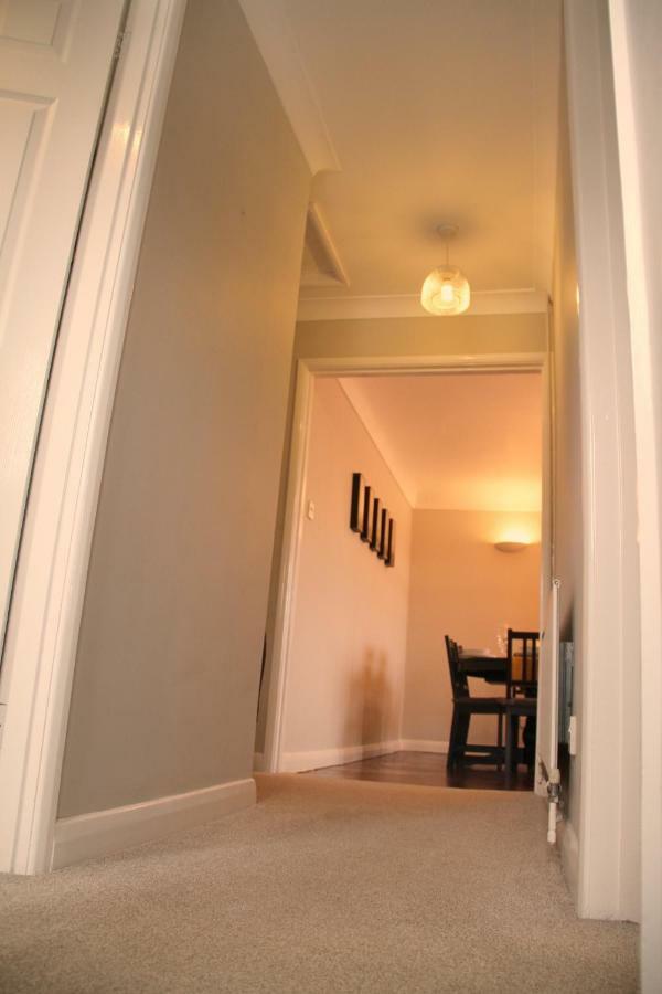 איסטלי Kings Field Maisonette מראה חיצוני תמונה